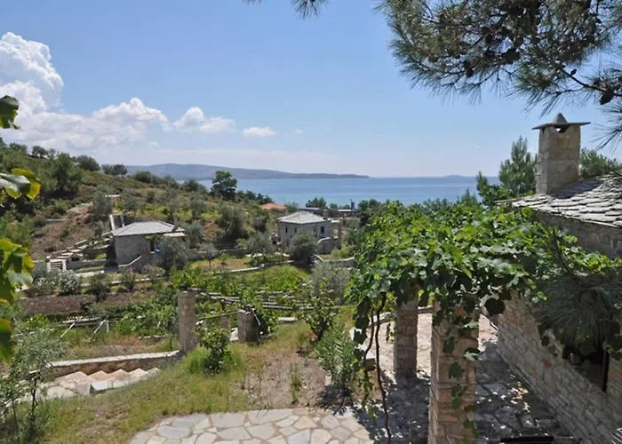 Arsinoi Stonehouses *