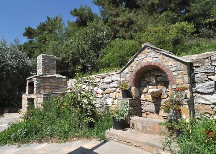 Daire Arsinoi Stonehouses Limenaria (Thasos)