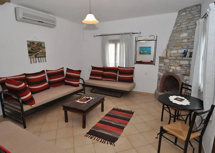 Arsinoi Stonehouses *