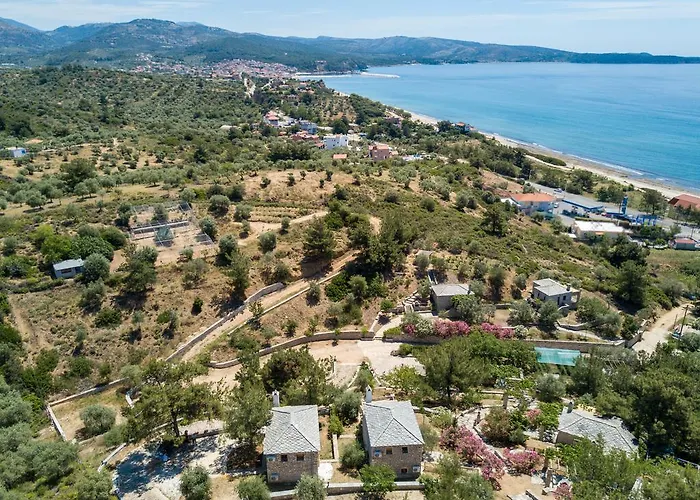 Daire Arsinoi Stonehouses