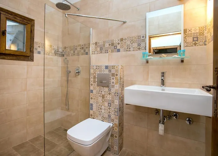 Arsinoi Stonehouses * Limenaria (Thasos)