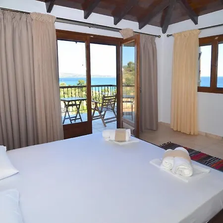 Apartment Arsinoi Stonehouses *