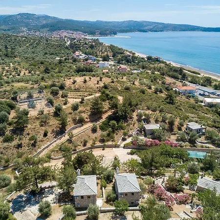 Daire Arsinoi Stonehouses